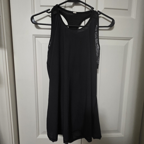 Lululemon Tank With Built In Sports Bra Size 6 - Picture 1 of 10